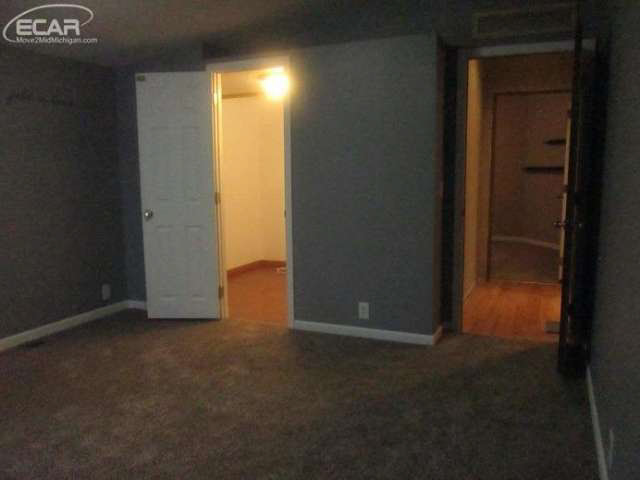 5293 Klam Road Columbiaville, MI 48421 - Photo 18 of 19 20423091-17.JPG