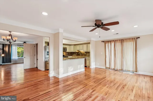 $3,295 | 1506 Widows Mite Road, Edgewater, MD 21037