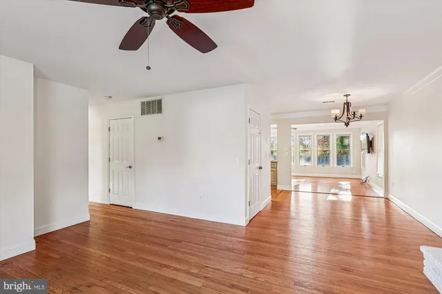 $3,295 | 1506 Widows Mite Road, Edgewater, MD 21037