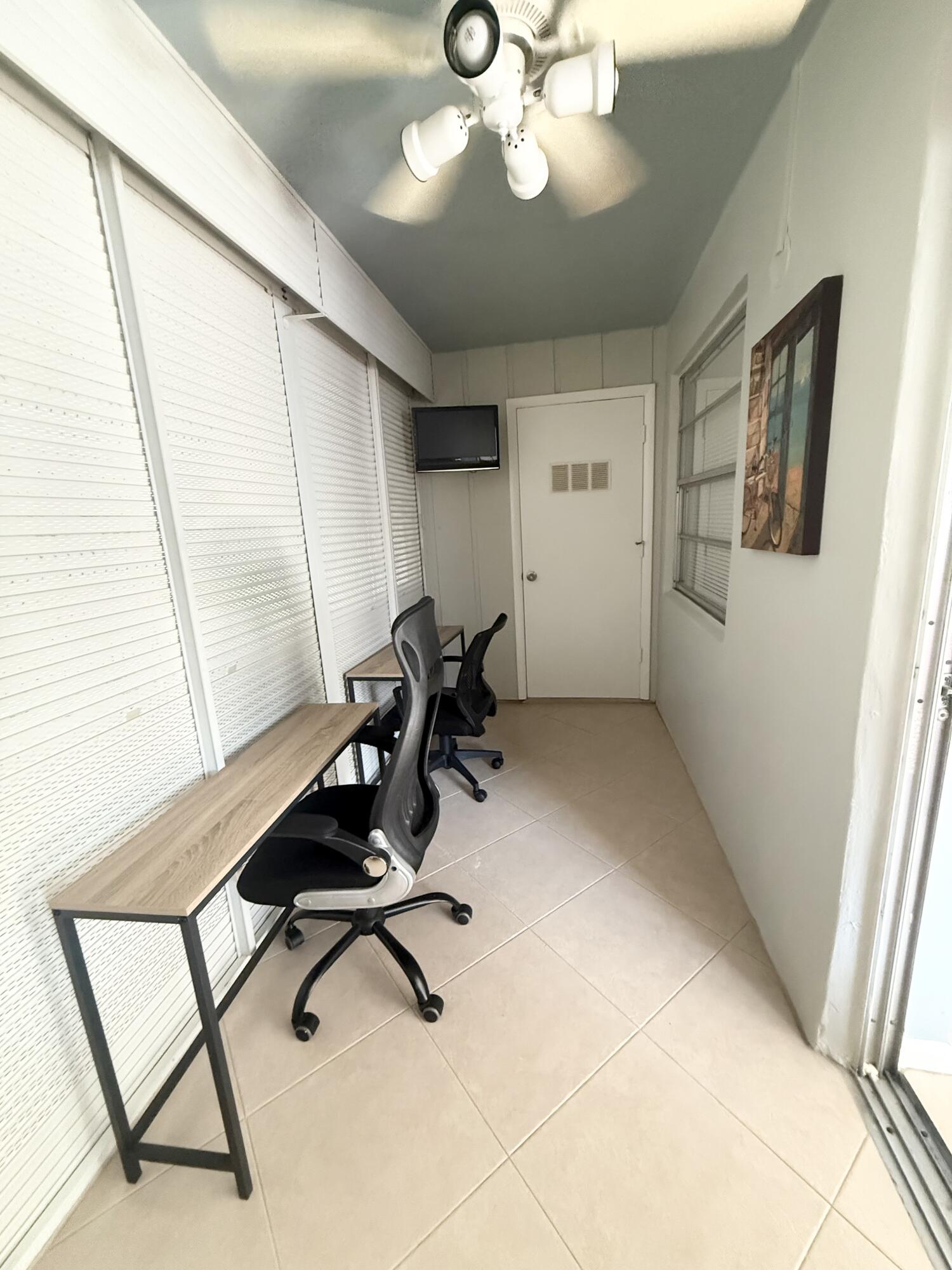 177 Burgandy Way Delray Beach, FL 33484 - Photo 14 of 16 IMG_E0070
