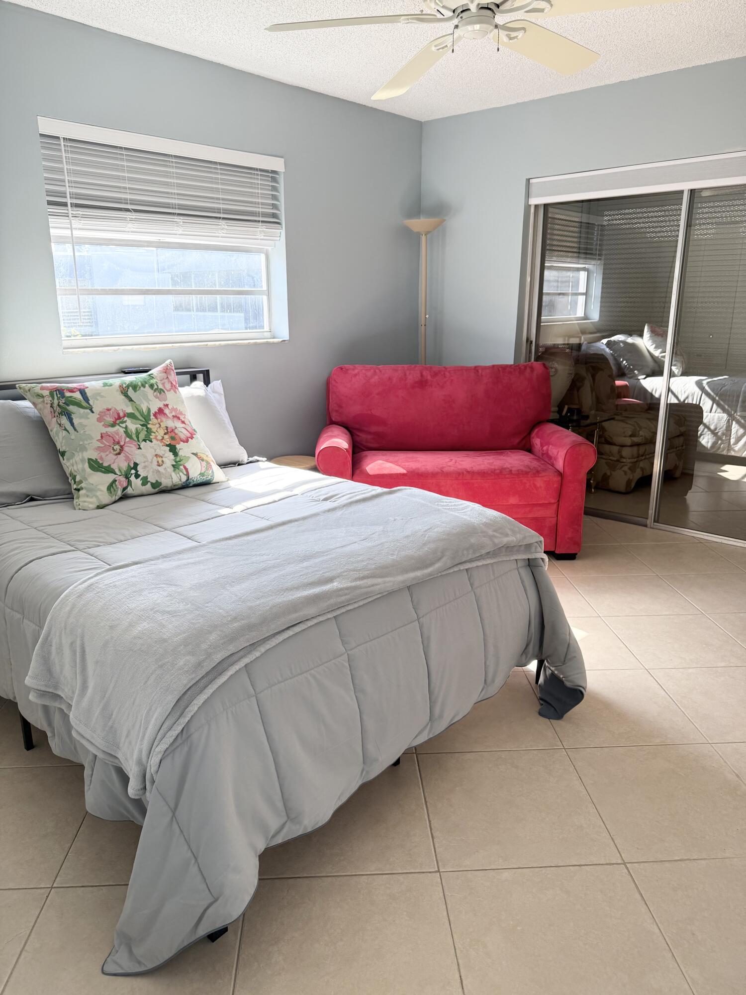 177 Burgandy Way Delray Beach, FL 33484 - Photo 8 of 16 IMG_E0068