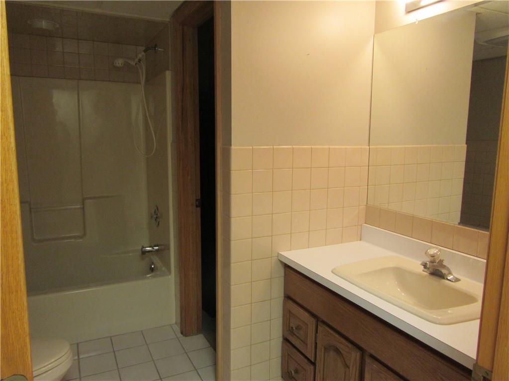 414 Klein Road Rochester, PA 15074 - Photo 27 of 37 a bathroom with a sink and a bathtub