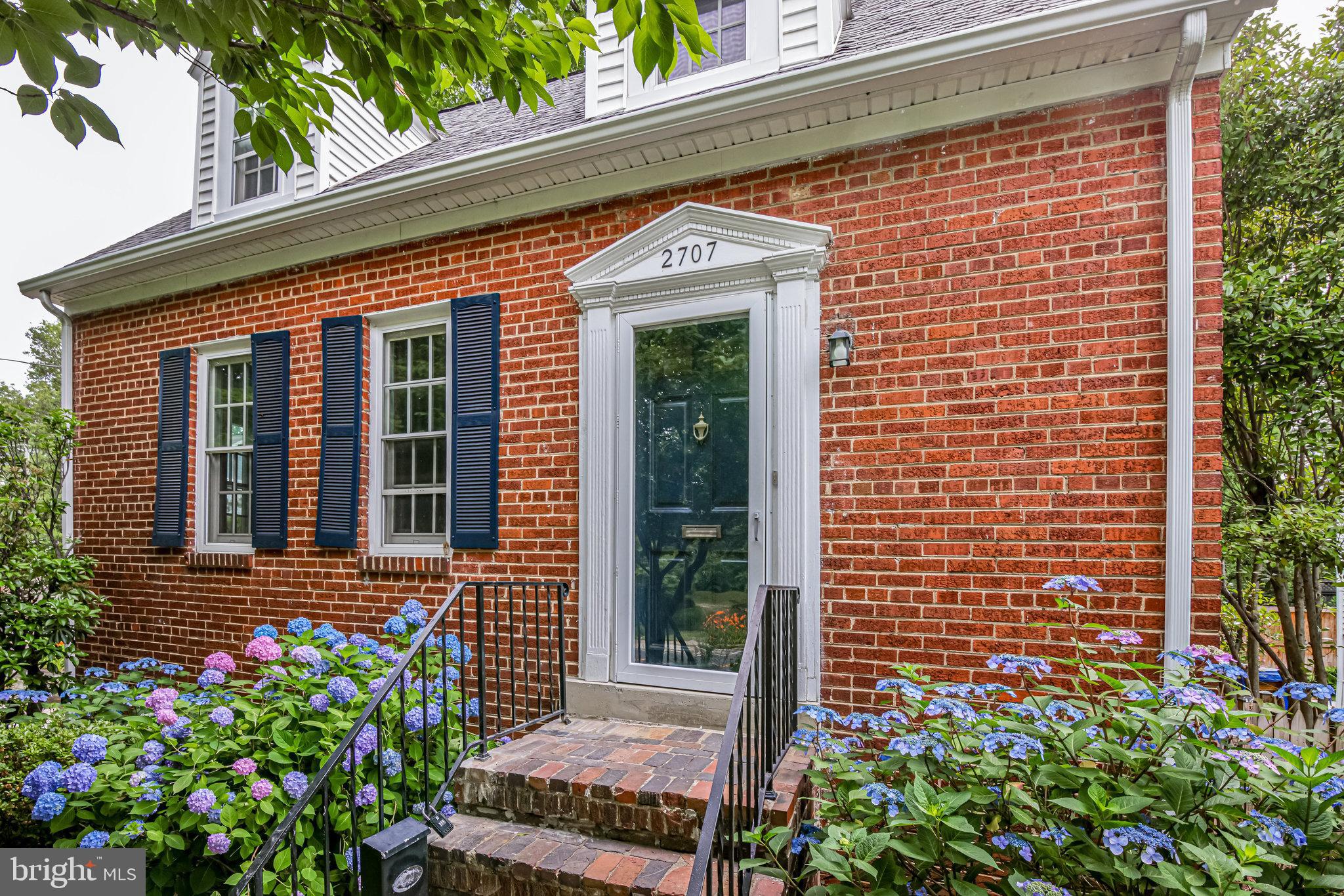 2707 Russell Road Alexandria, VA 22305 - Photo 1 of 69 Welcome to 2702 Russell Road