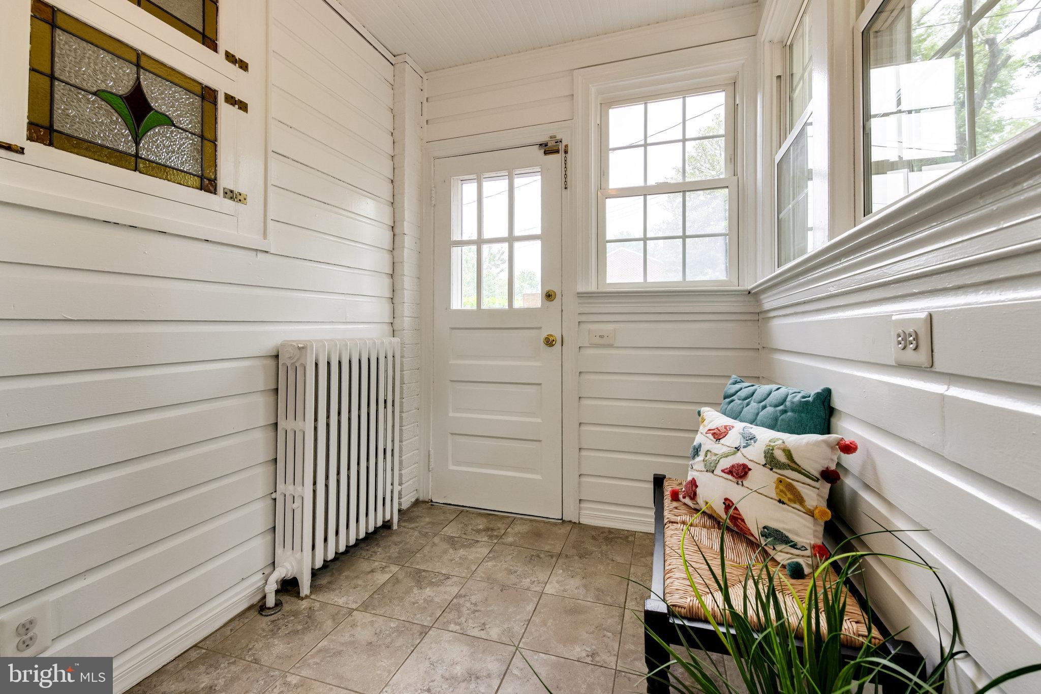 2707 Russell Road Alexandria, VA 22305 - Photo 25 of 69 Mudroom