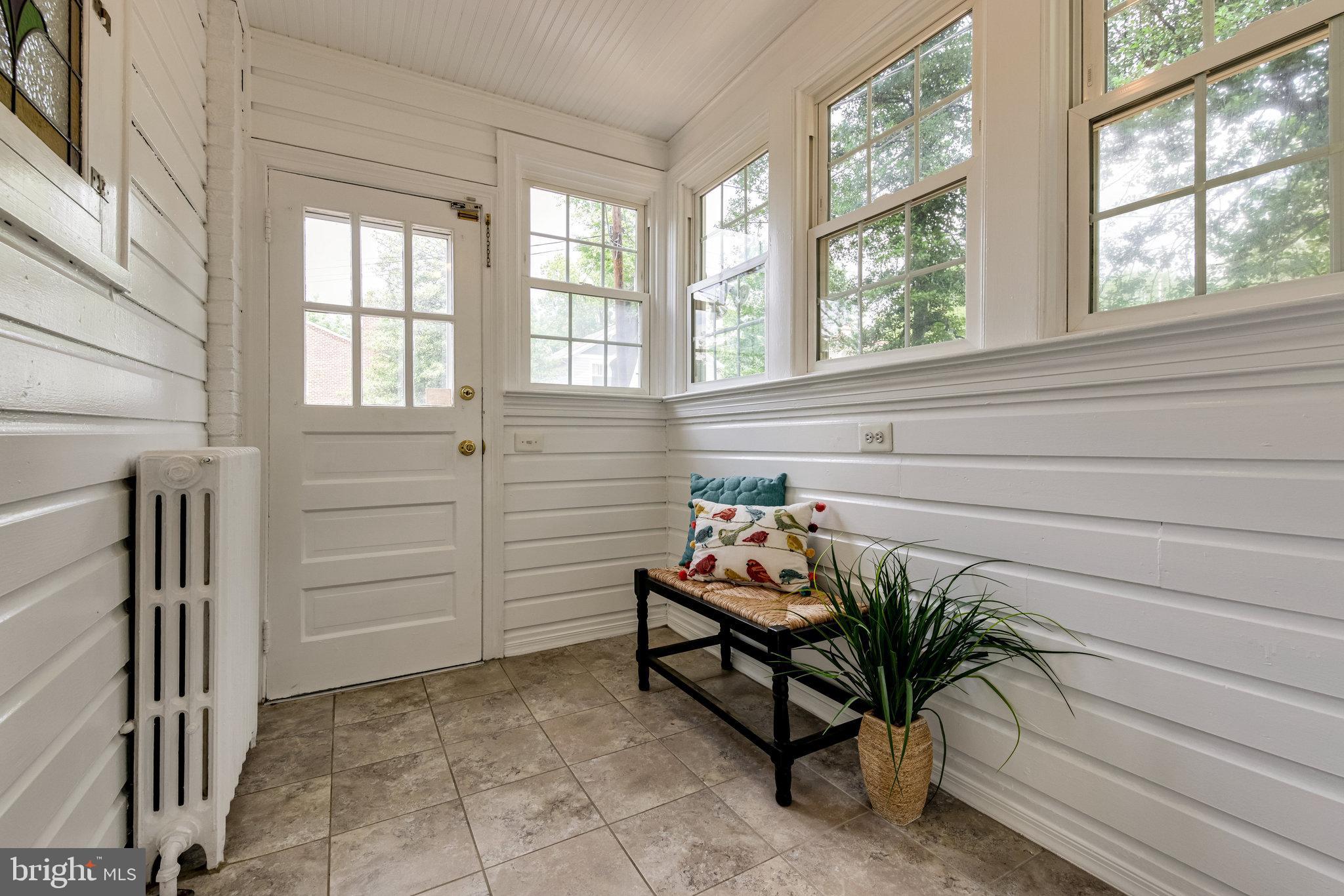 2707 Russell Road Alexandria, VA 22305 - Photo 26 of 69