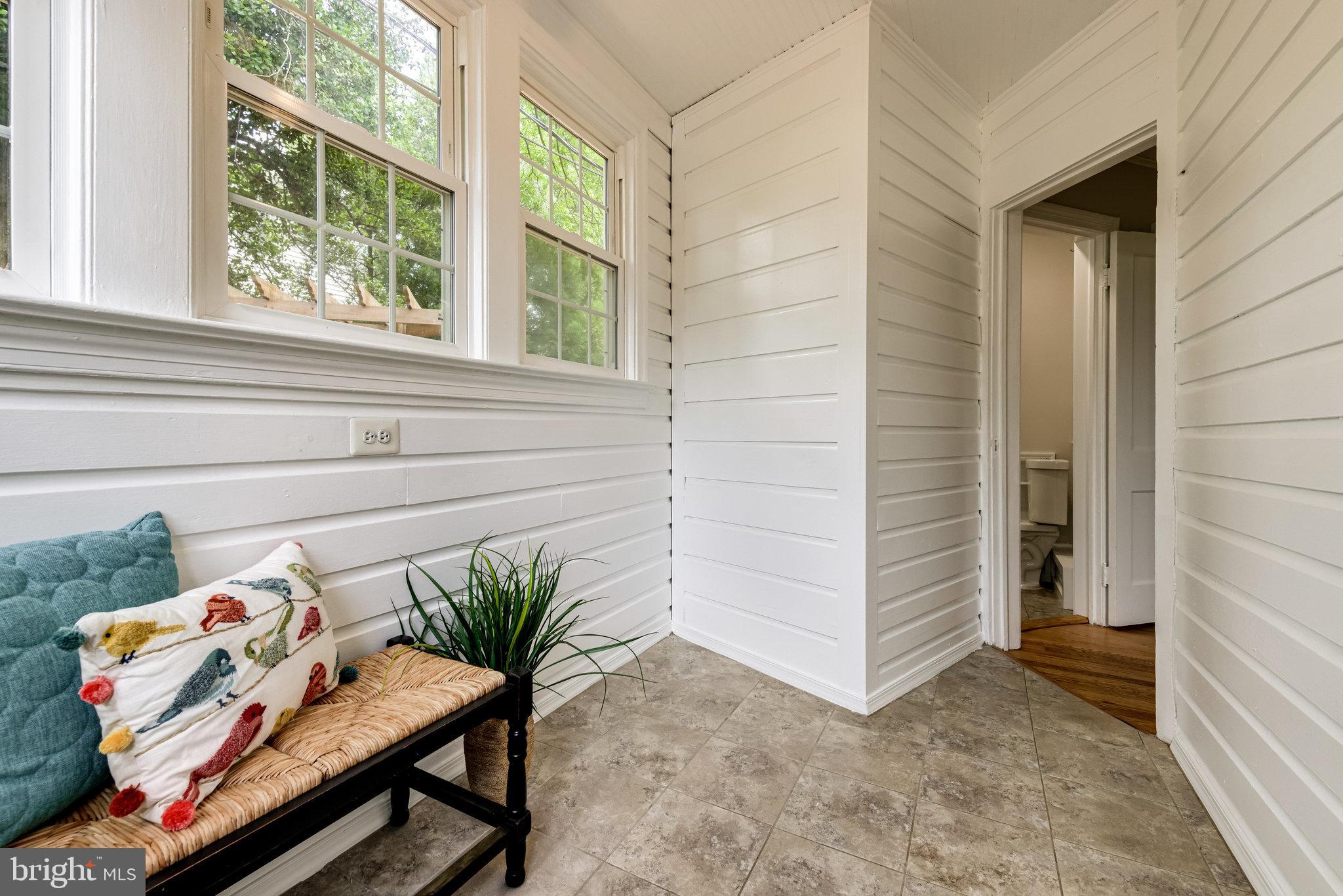 2707 Russell Road Alexandria, VA 22305 - Photo 27 of 69