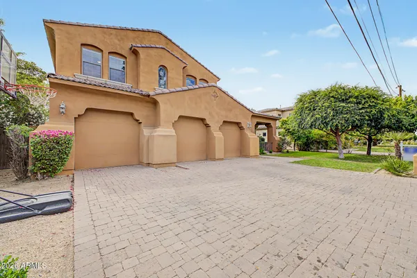 $1,350,000 | 6012 North 3rd Street, Phoenix, AZ 85012