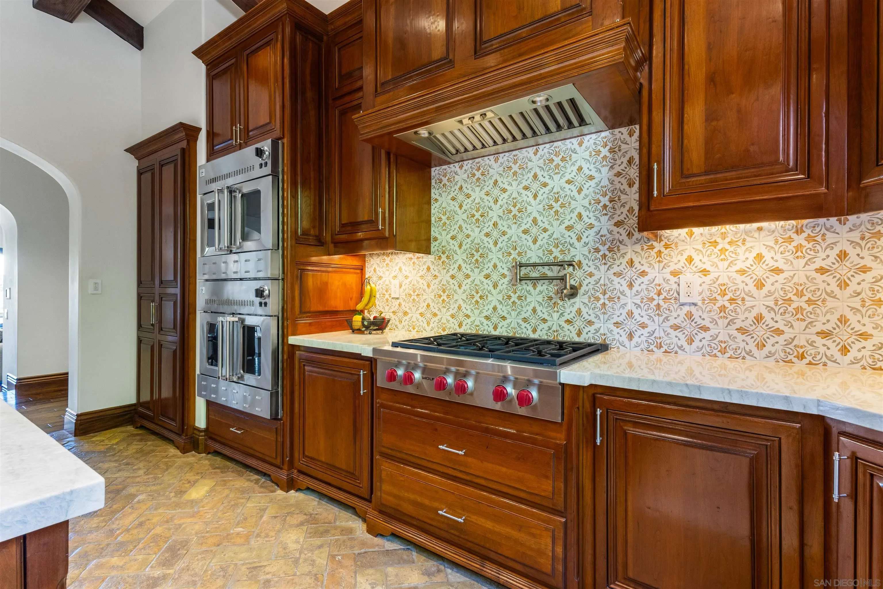 6871 Las Colinas Rancho Santa Fe, CA 92067 - Photo 23 of 60 a view of a storage & utility room