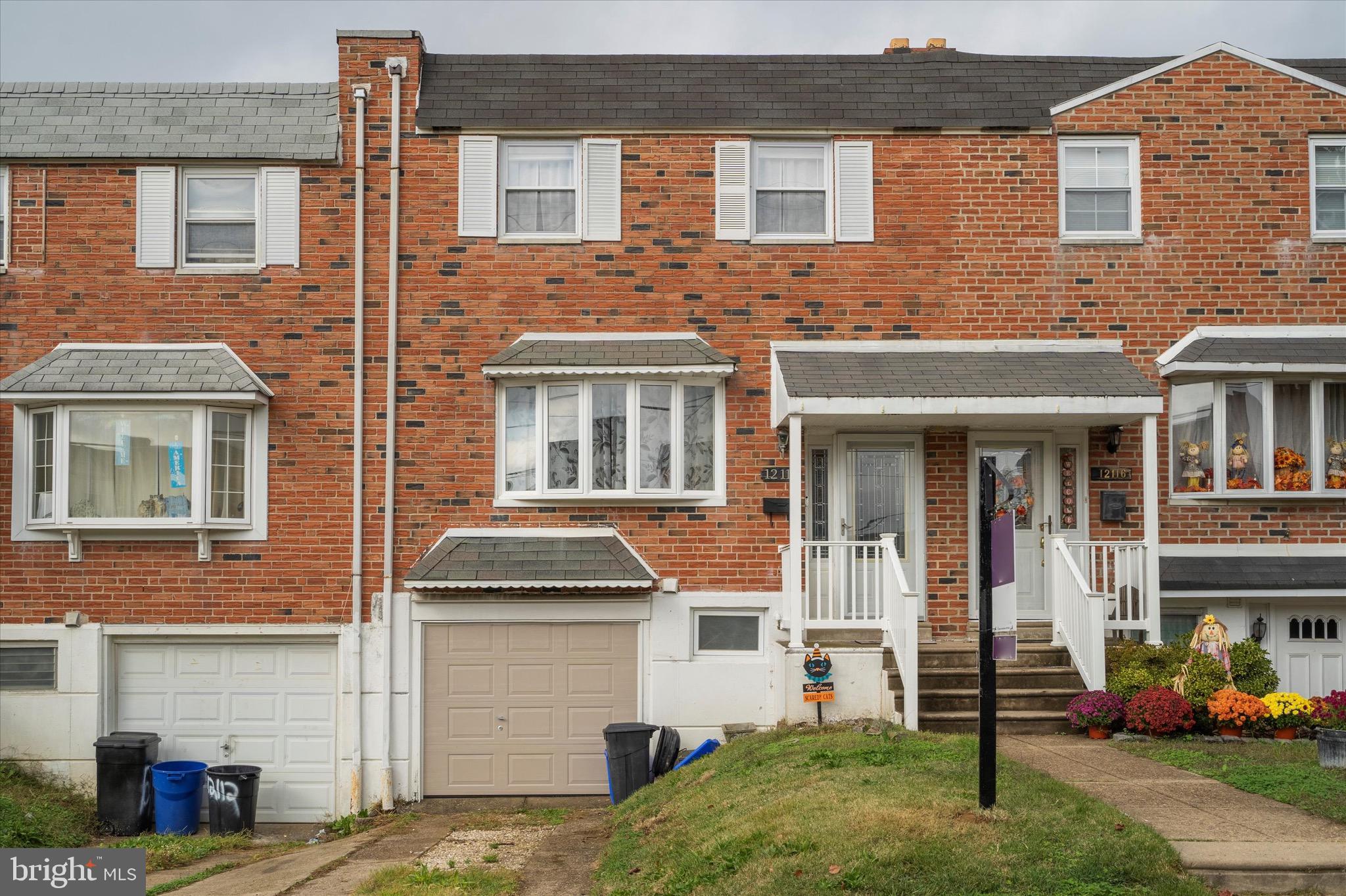 12114 Medford Road Philadelphia, PA 19154 - Photo 1 of 23 Front Exterior
