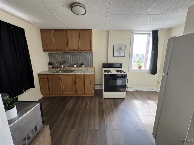 $615,000 | 1639 North Salina Street, Syracuse, NY 13208