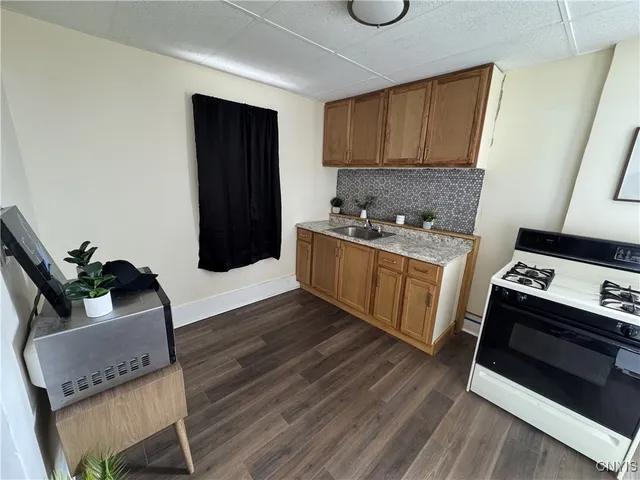 $615,000 | 1639 North Salina Street, Syracuse, NY 13208