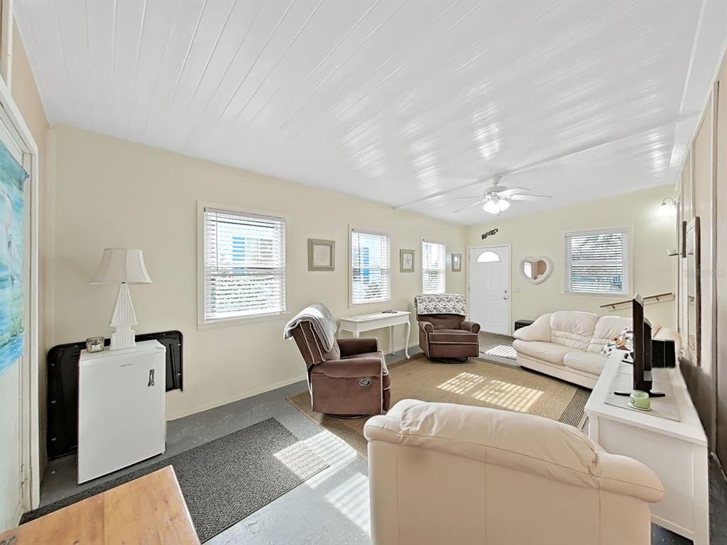 12501 Ulmerton Road, Unit 204 Largo, FL 33774 - Photo 8 of 26