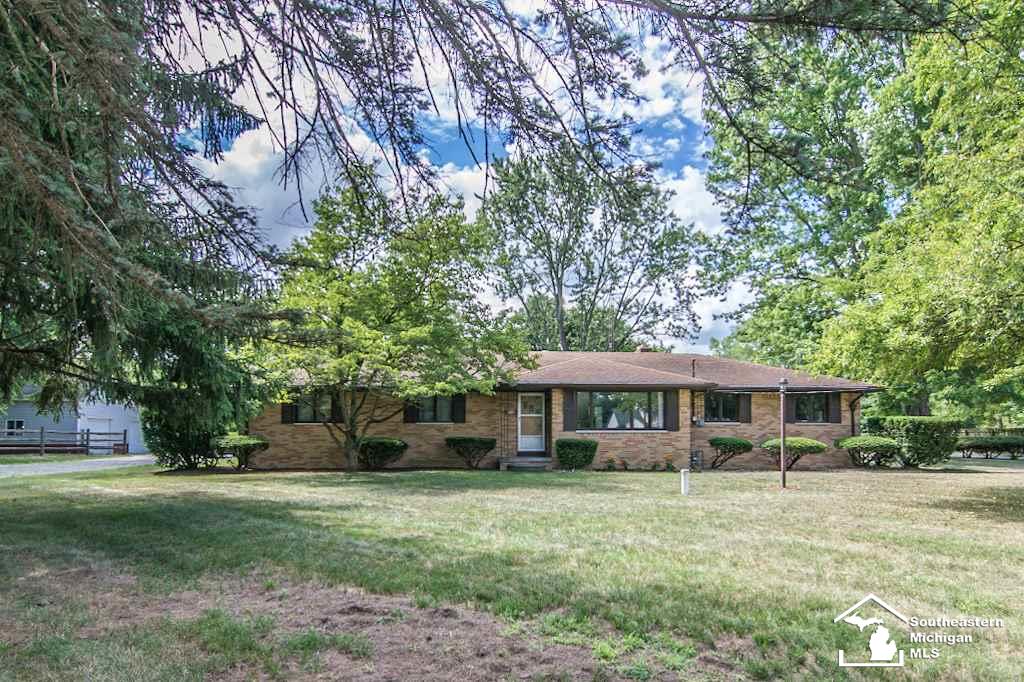 711 West Erie Road Temperance, MI 48182 - Photo 2 of 48