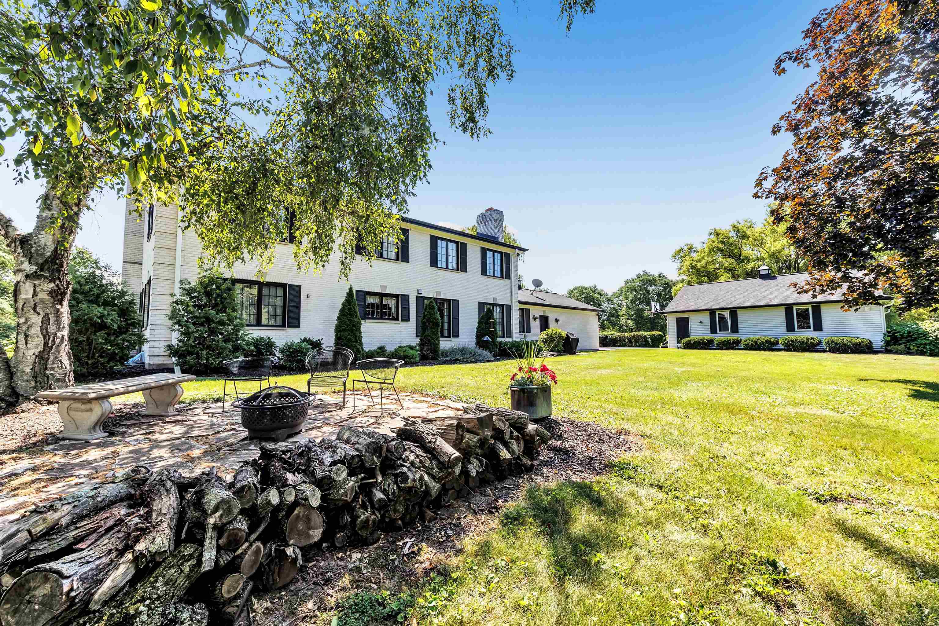 2954 Old Plank Road De Pere, WI 54115 - Photo 4 of 69 Gallery Image 4