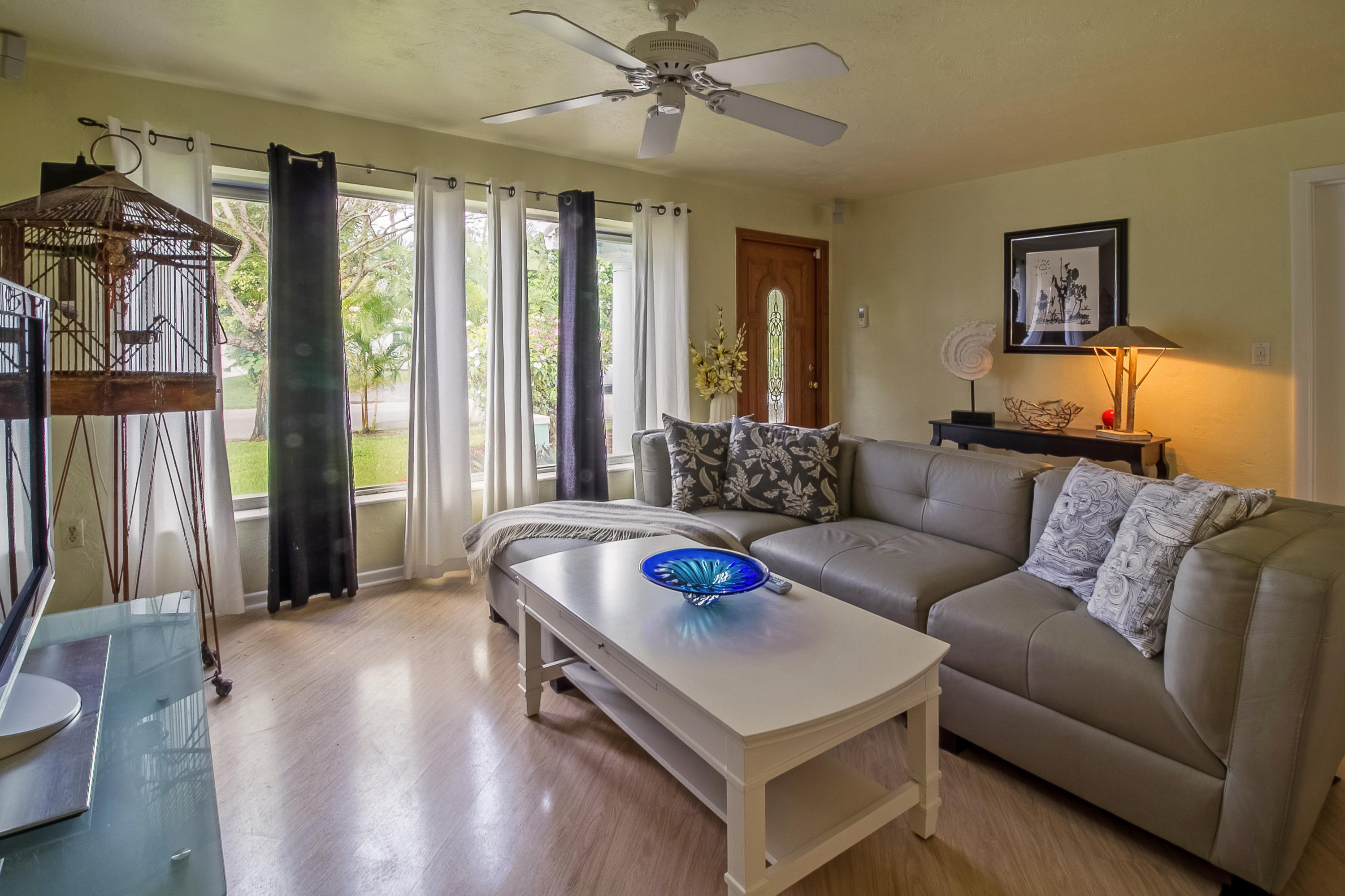 1200 Southwest 4th Avenue Boca Raton, FL 33432 - Photo 14 of 31 Living Area of Home