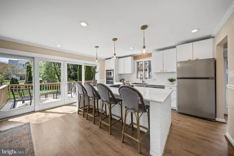 $950,000 | 3504 Farragut Avenue, Kensington, MD 20895