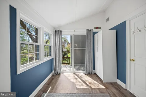 $950,000 | 3504 Farragut Avenue, Kensington, MD 20895