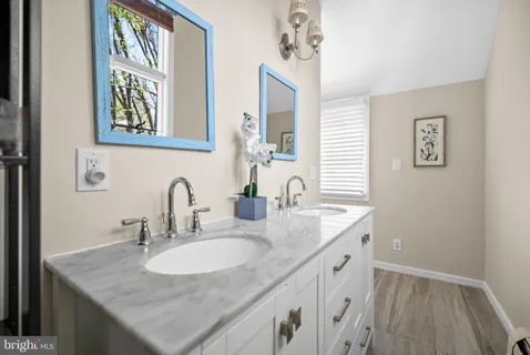 $950,000 | 3504 Farragut Avenue, Kensington, MD 20895