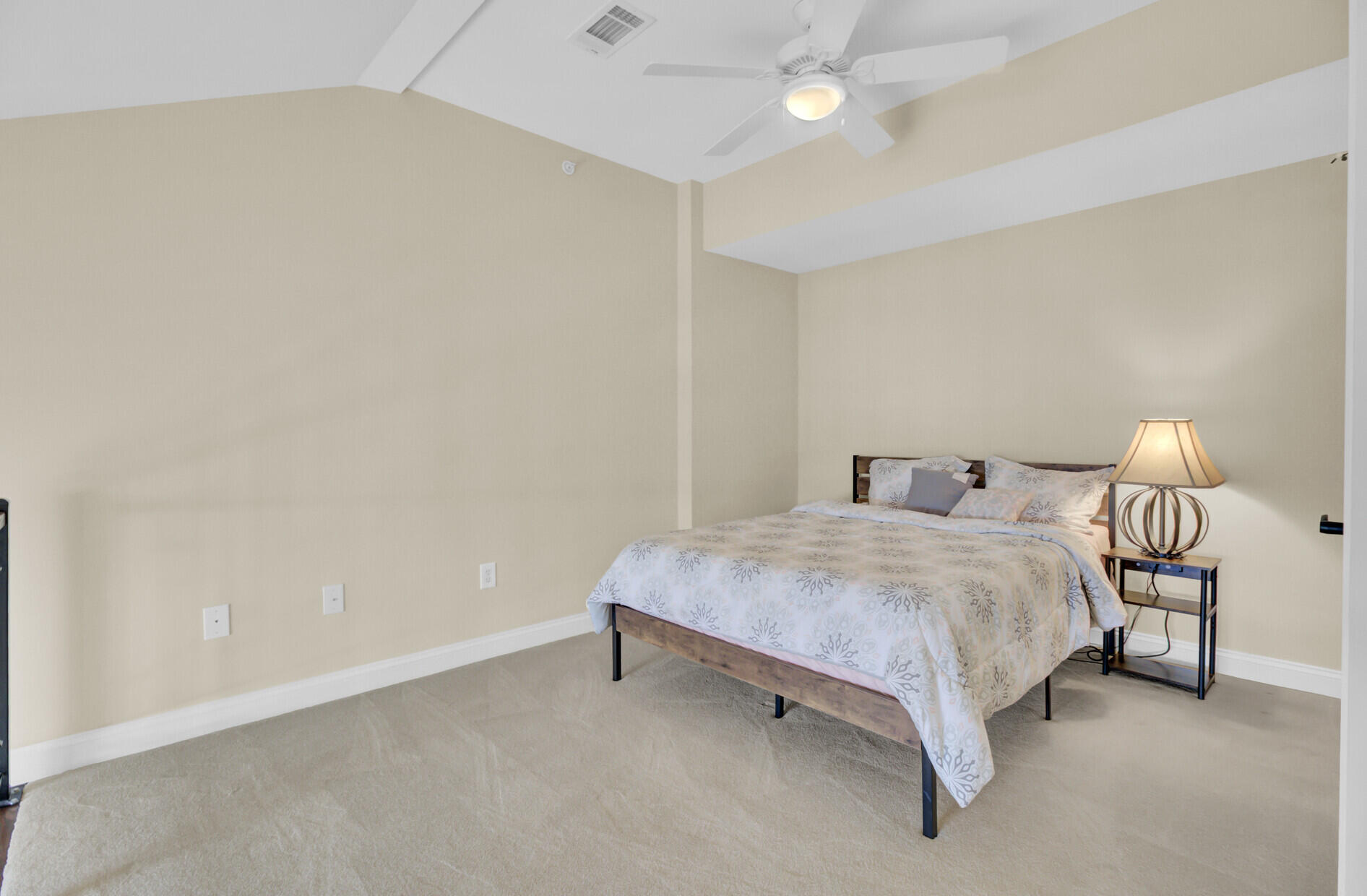 21 George Street, Unit 404 Charleston, SC 29401 - Photo 38 of 49 Loft- Alternate View