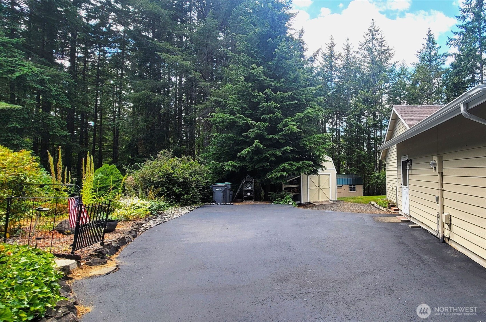 1094 Southwest Depot Court Port Orchard, WA 98367 - Photo 34 of 40