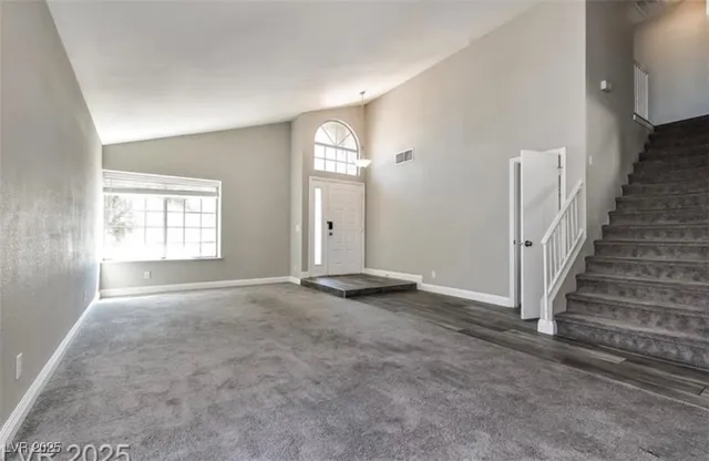 $2,200 | 741 Round Table Drive, Las Vegas, NV 89110