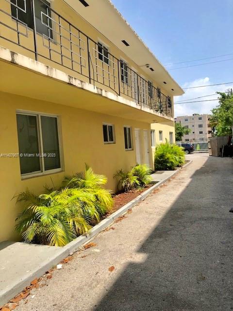 828 Southwest 2nd Street Miami, FL 33130 - Photo 1 of 13 a front view of a house