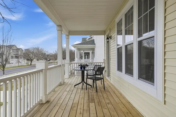 $499,900 | 439 East Summer Grove Drive, Unit 14, Douglas, MI 49406