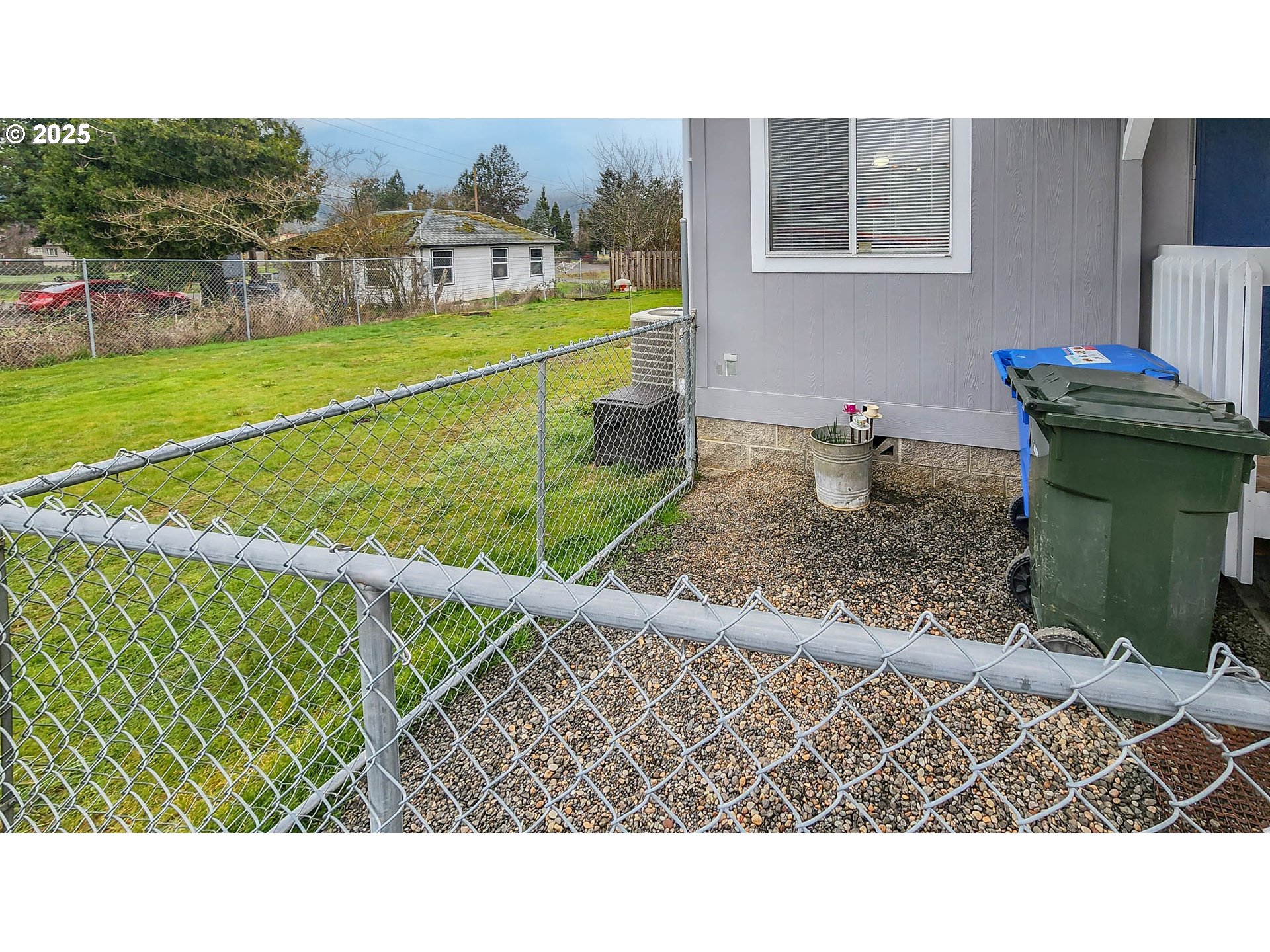 161 South Comstock Road Sutherlin, OR 97479 - Photo 5 of 24 Gallery Image 5