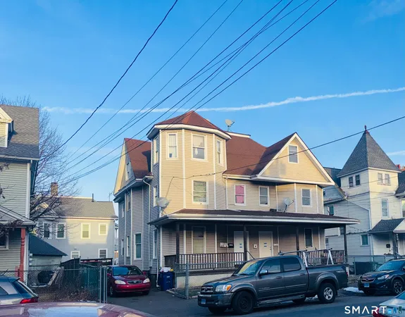 $2,300 | 470 Wood Avenue, Bridgeport, CT 06605