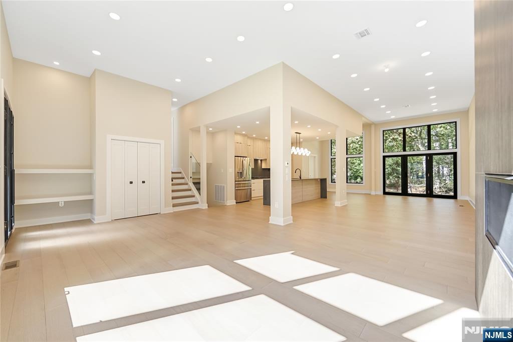 314 Meadowbrook Road Wyckoff, NJ 07481 - Photo 11 of 22