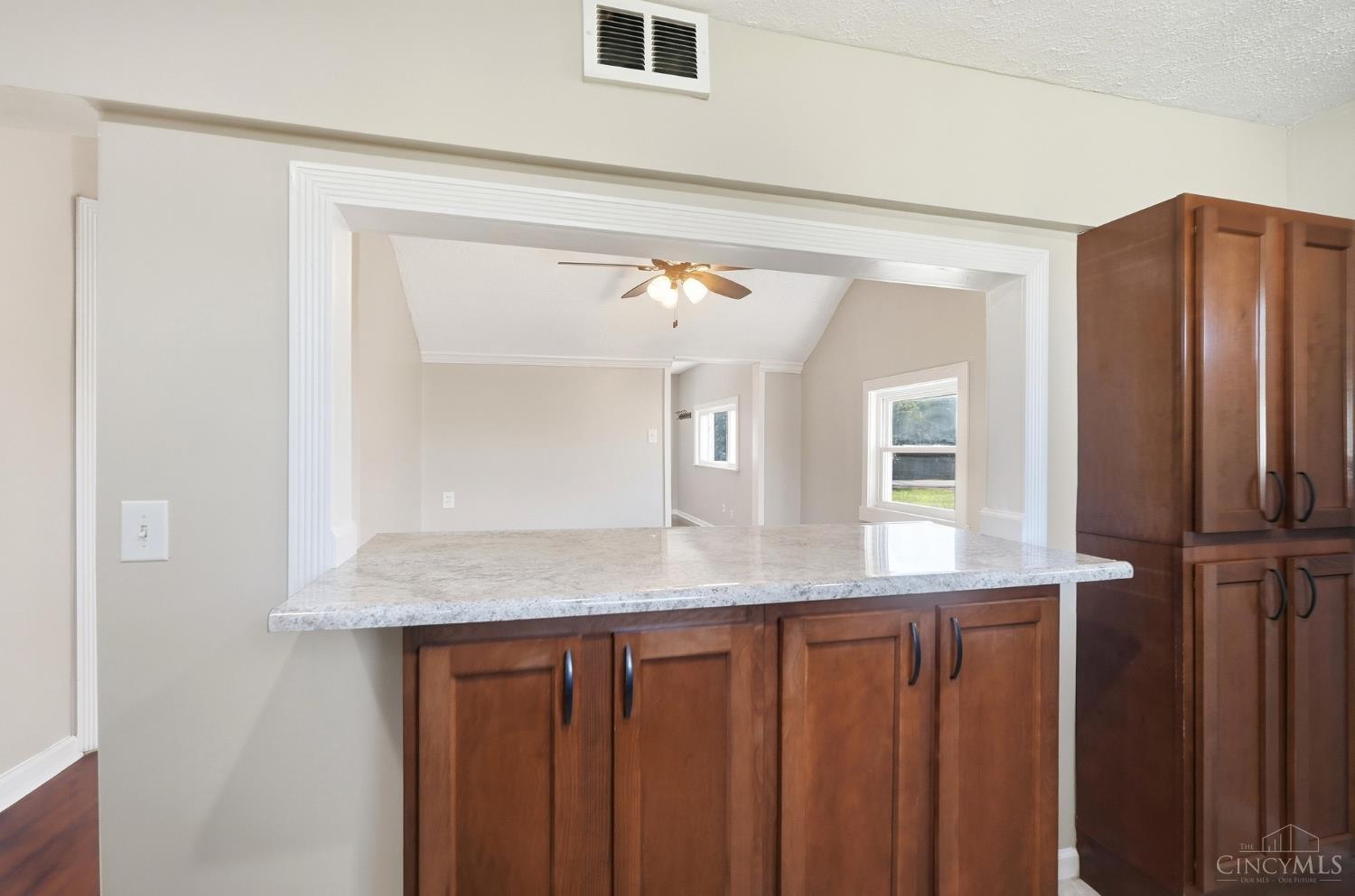 5291 Salem Road Morrow, OH 45152 - Photo 14 of 25 Gallery Image 14