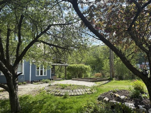 11 Maple Street Woodstock, VT 05091 - Photo 5 of 11