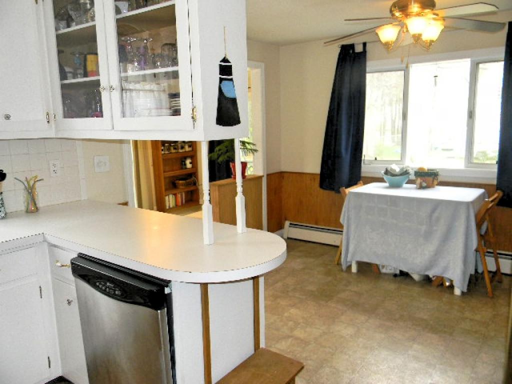 38 A Pollard Road Plaistow, NH 03865 - Photo 3 of 14
