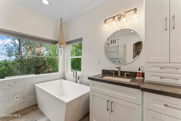 $1,349,000 | 348 Hill Valley Court, Simi Valley, CA 93065