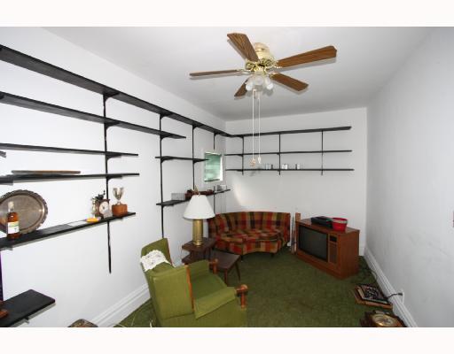 1083 White Cloud Road Apollo, PA 15613 - Photo 7 of 8 Den/Family/Great Room.