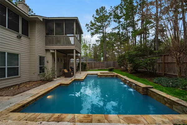 $850,000 | 110 South Longsford Circle, The Woodlands, TX 77382