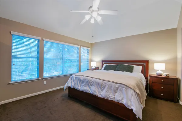 $850,000 | 110 South Longsford Circle, The Woodlands, TX 77382