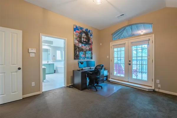 $850,000 | 110 South Longsford Circle, The Woodlands, TX 77382