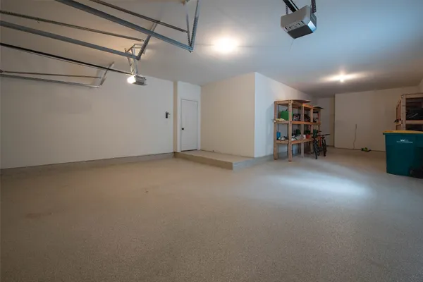 $850,000 | 110 South Longsford Circle, The Woodlands, TX 77382