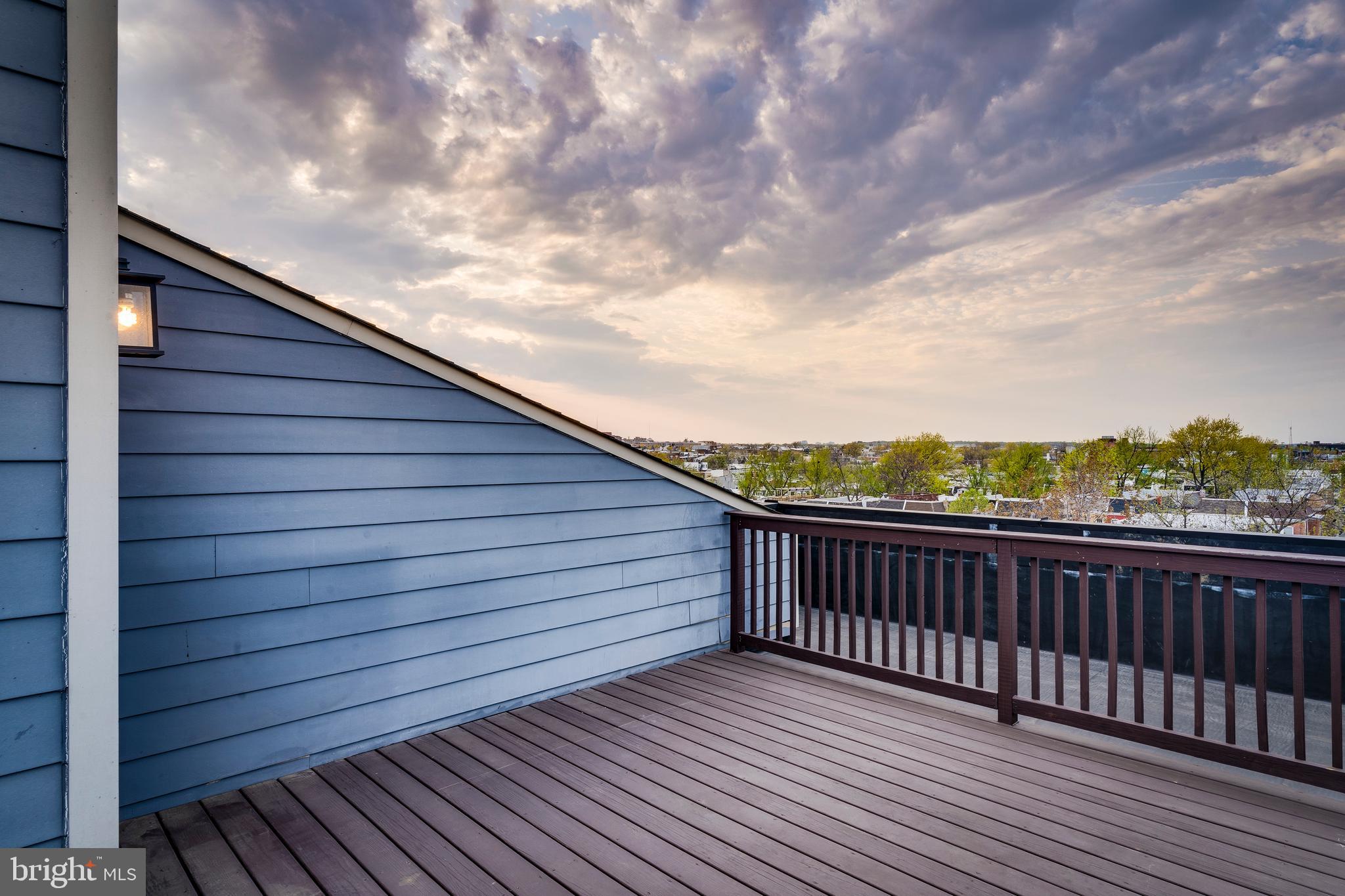730 Girard Street Northwest, Unit 3 Washington, DC 20001 - Photo 2 of 35