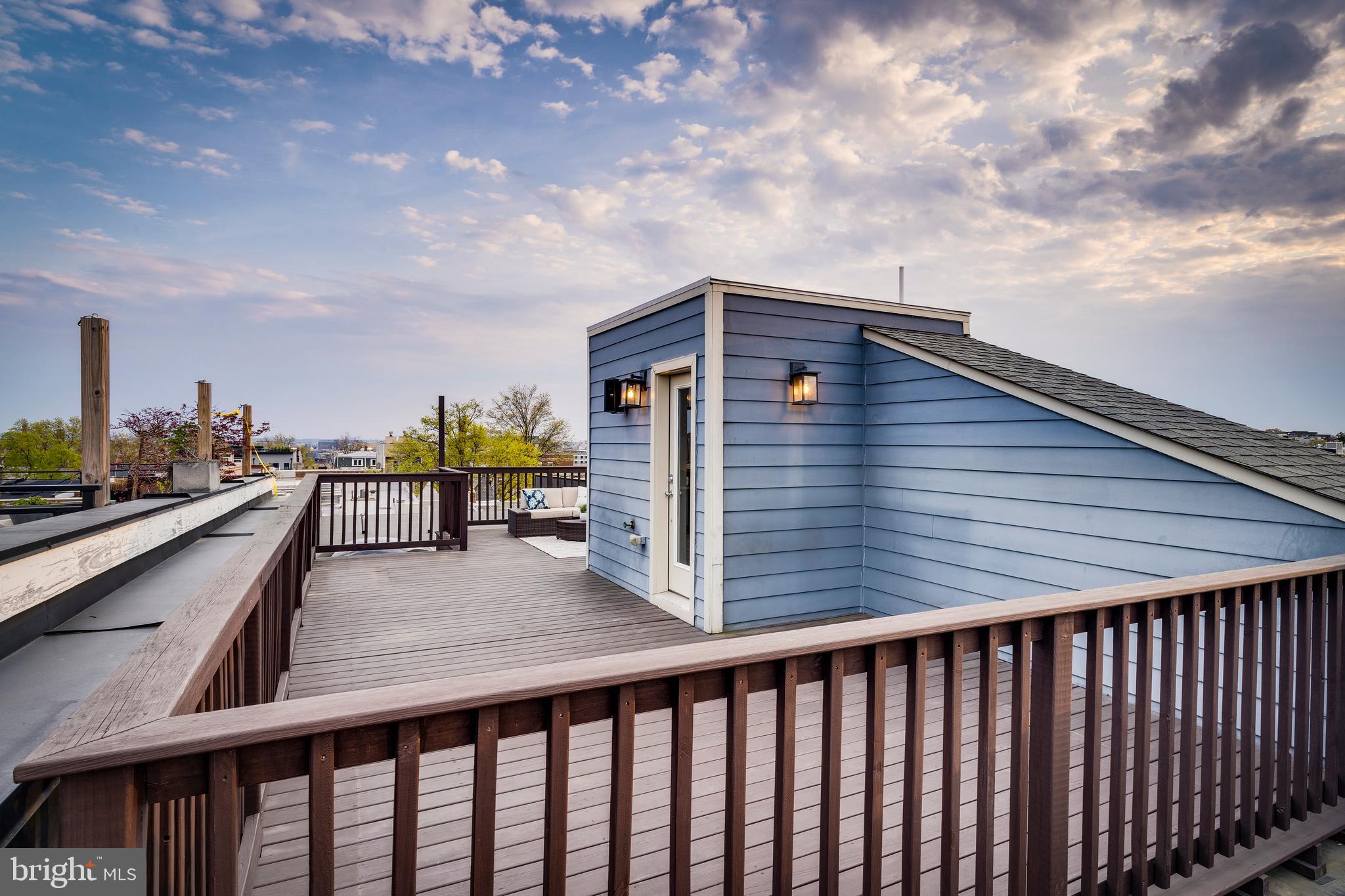 730 Girard Street Northwest, Unit 3 Washington, DC 20001 - Photo 3 of 35