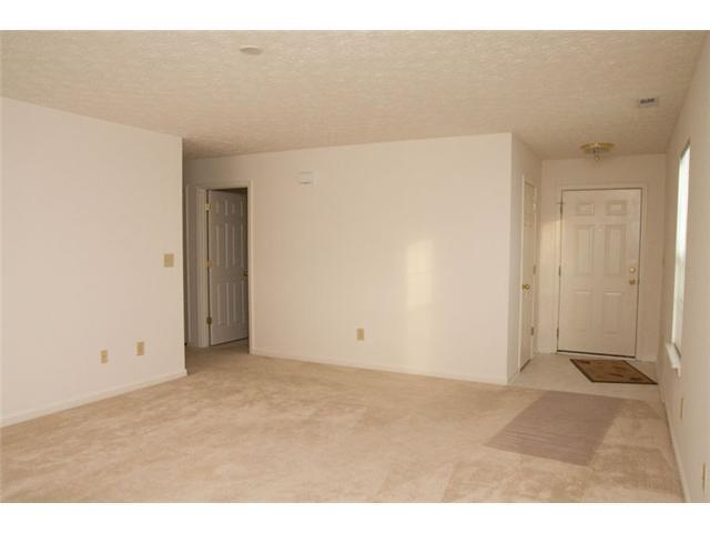 5744 Long Ridge Place Indianapolis, IN 46221 - Photo 3 of 16 Gallery Image 3