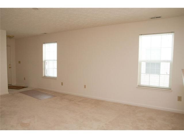 5744 Long Ridge Place Indianapolis, IN 46221 - Photo 5 of 16 Gallery Image 5