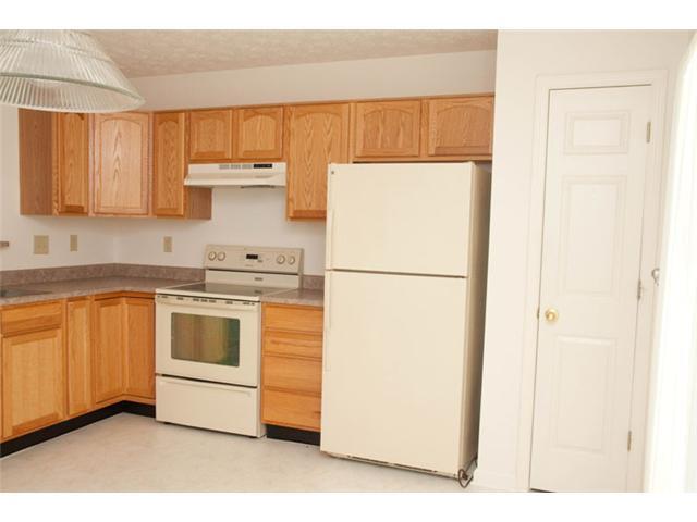 5744 Long Ridge Place Indianapolis, IN 46221 - Photo 6 of 16 Gallery Image 6