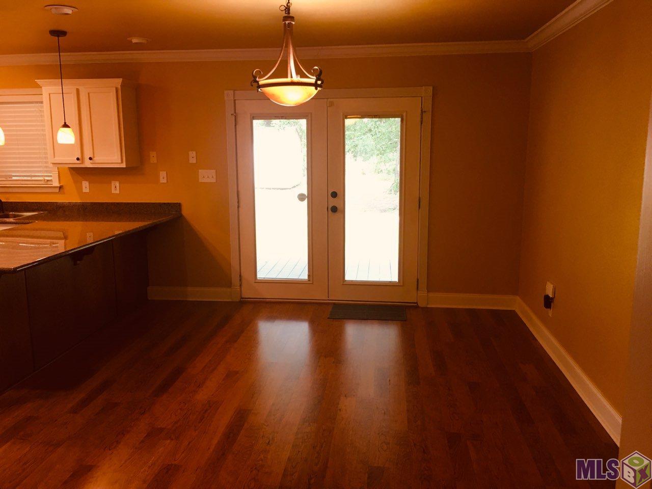 26540 Bobby Gill Road Denham Springs, LA 70726 - Photo 9 of 21 Breakfast Area