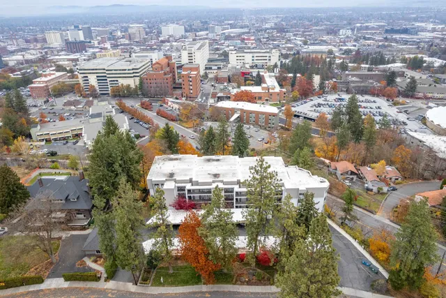 $334,900 | 20 West Sumner Avenue, Unit 204, Spokane, WA 99204