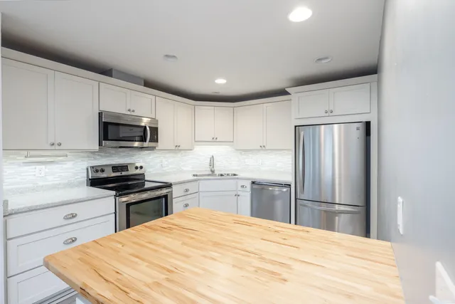 $334,900 | 20 West Sumner Avenue, Unit 204, Spokane, WA 99204