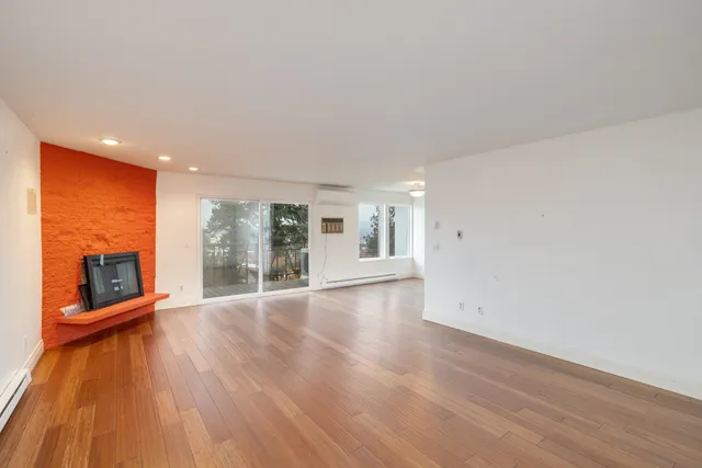 $334,900 | 20 West Sumner Avenue, Unit 204, Spokane, WA 99204