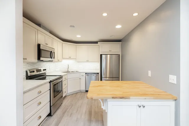 $334,900 | 20 West Sumner Avenue, Unit 204, Spokane, WA 99204