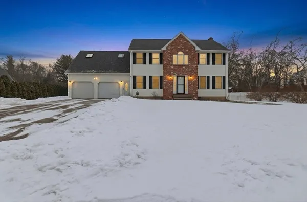 $550,000 | 76 Kane Brothers Circle, Westfield, MA 01085